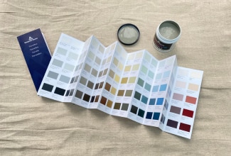 Order a free Favourites colour card